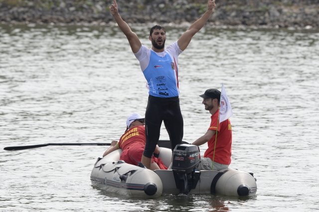 Kajakář Dostál získal na MS stříbro a místo na olympiádě