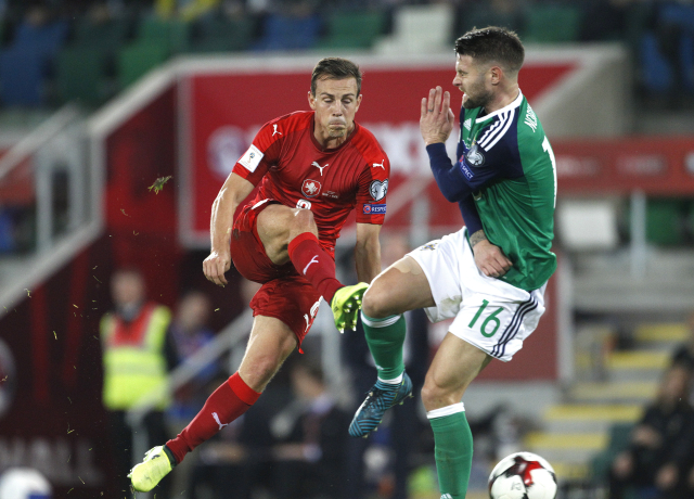 Fotbalisté prohráli 0:2 v&nbsp;Severním Irsku, na&nbsp;mistrovství světa si nezahrají