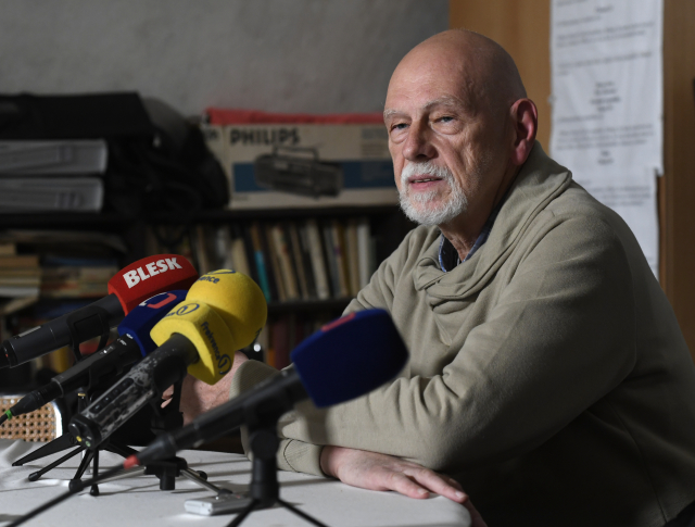 Uchazeč o Hrad Toman se chce soudit, ukradli mu prý 75 tisíc podpisů. Na ministerstvo jich dorazilo jen 11
