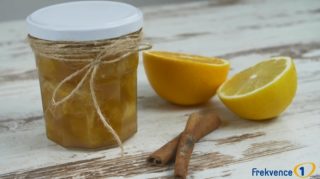 Chuťovky Frekvence 1: Recept na&nbsp;pečený čaj. Udělejte si zásobu vitamínů na&nbsp;podzim a&nbsp;zimu