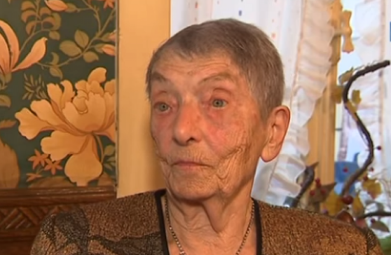Stoletá barmanka prozrazuje svůj recept na vitalitu ve stáří. O zdravý životní styl tu nejde!