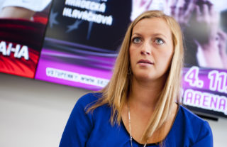 Petra Kvitová musela na&nbsp;operační sál! Lékaři zachraňovali pořezanou ruku, ve které drží raketu