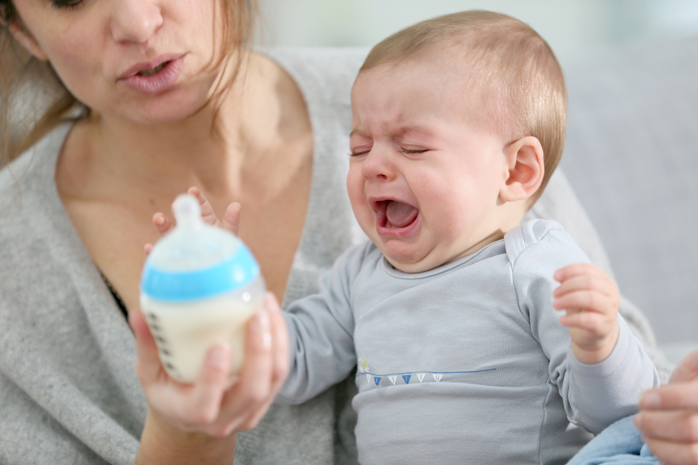 Maminky, pozor! Kojenecké mléko AMILK může být kontaminované salmonelou, varovala inspekce