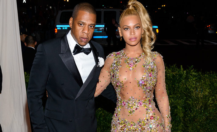 Zpěvačka Beyoncé je těhotná s dvojčaty. Podívejte se, jak světu tuhle novinku oznámila