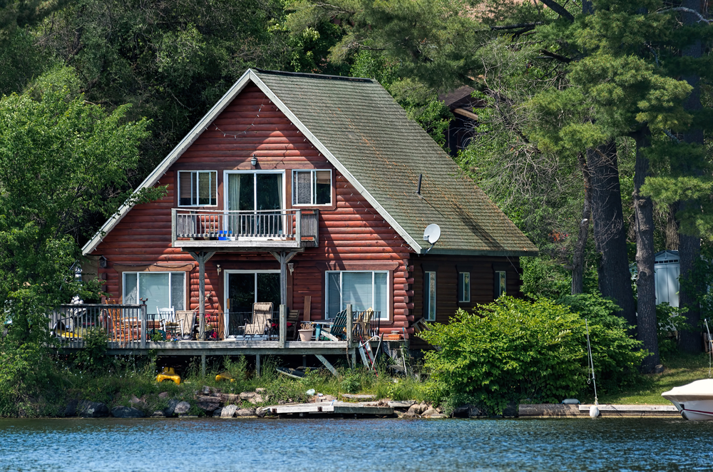 Chcete hypotéku na&nbsp;chatu nebo chalupu? 5 podmínek, které musíte splňovat