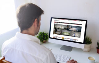 Češi věří nejvíc knihám a&nbsp;internetu, ukázal průzkum. Nejméně televizi
