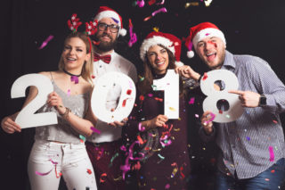 Češi tráví Silvestr nejčastěji doma. A&nbsp;vy? ANKETA