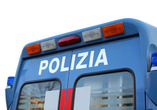 Střelba v&nbsp;italské Maceratě si vyžádala několik zraněných, podezřelý byl zatčen