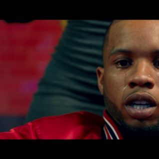 Tory Lanez - Broke Leg Feat. Quavo & Tyga